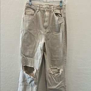 PacSun Gray Relaxed Jeans with Distressed Details